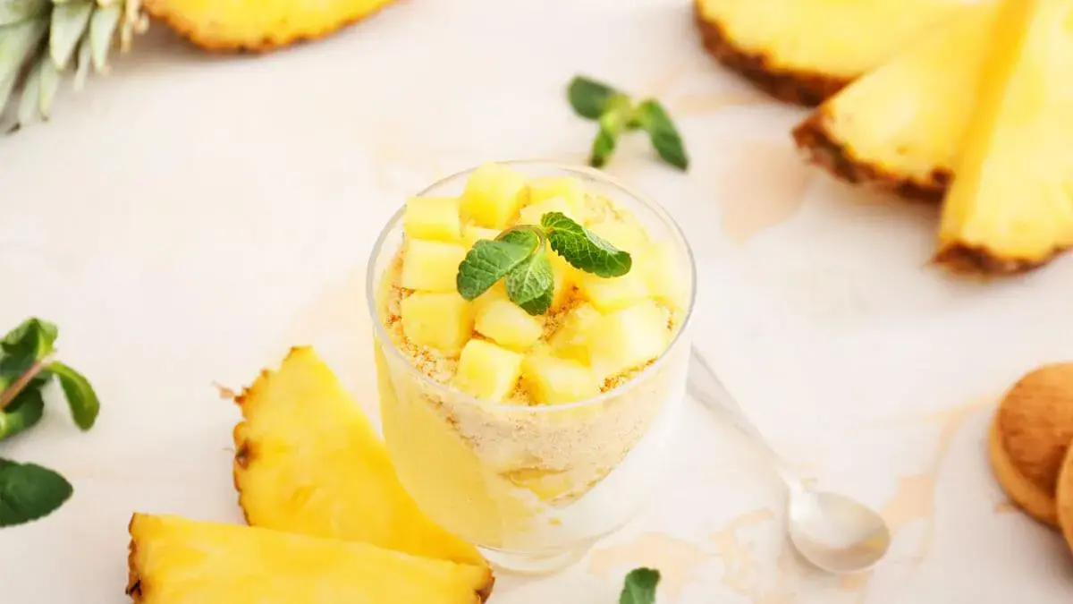 gelatina com abacaxi